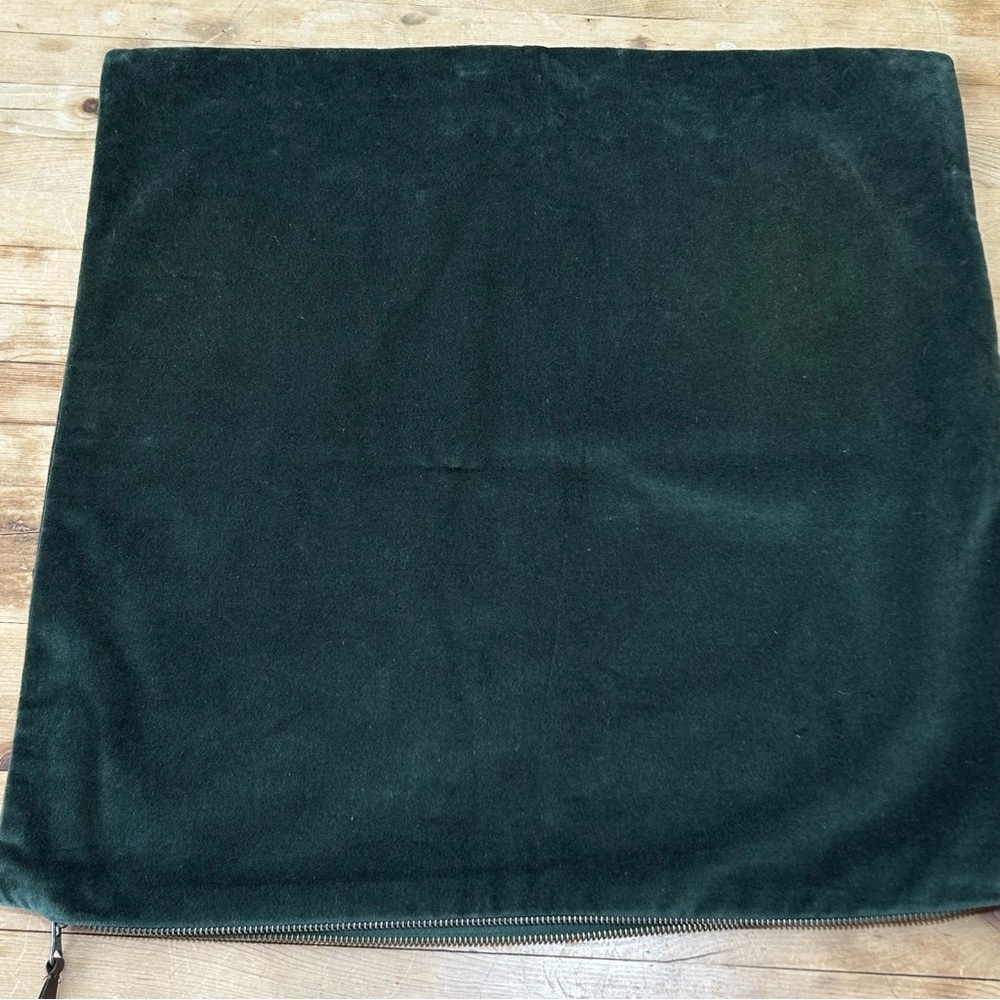 Pottery Barn Everywhere Pillow Hunter Green Velvet. - Picture 4 of 9